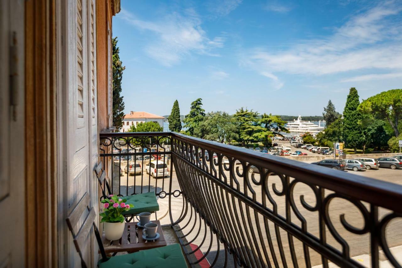 Amphitheatre Premium Apartment With Seaview Pula Exterior photo